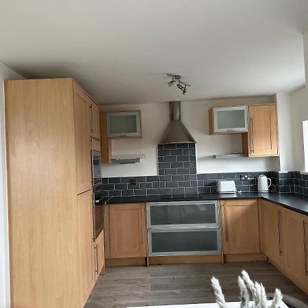 2 Bed Modern Apartment Swansea Kültér fotó
