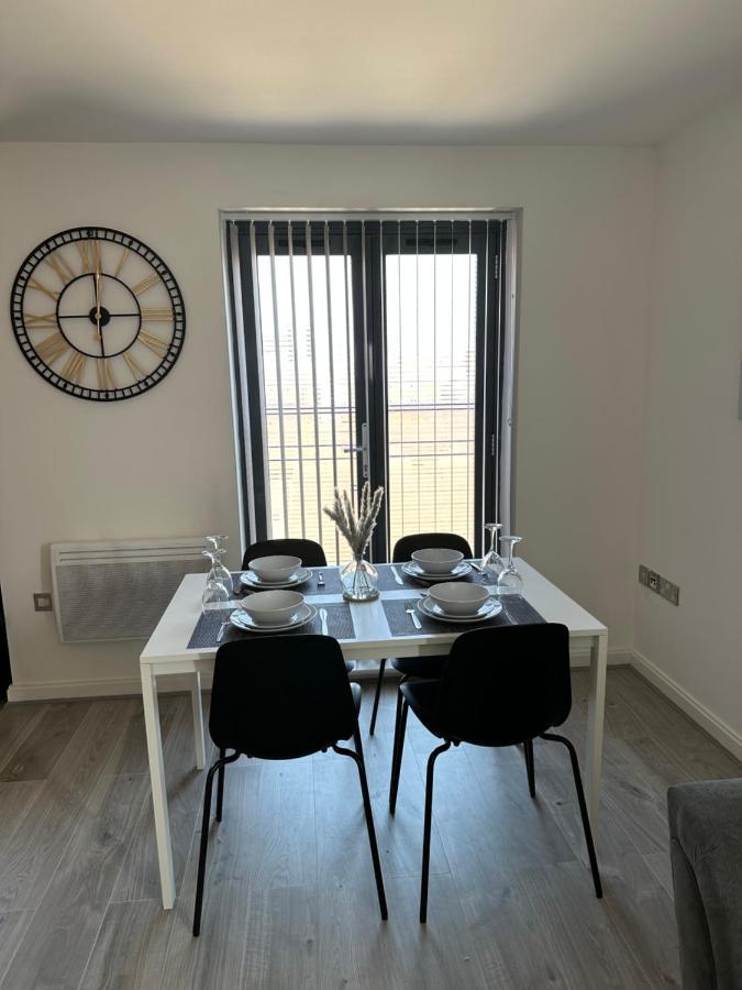 2 Bed Modern Apartment Swansea Kültér fotó